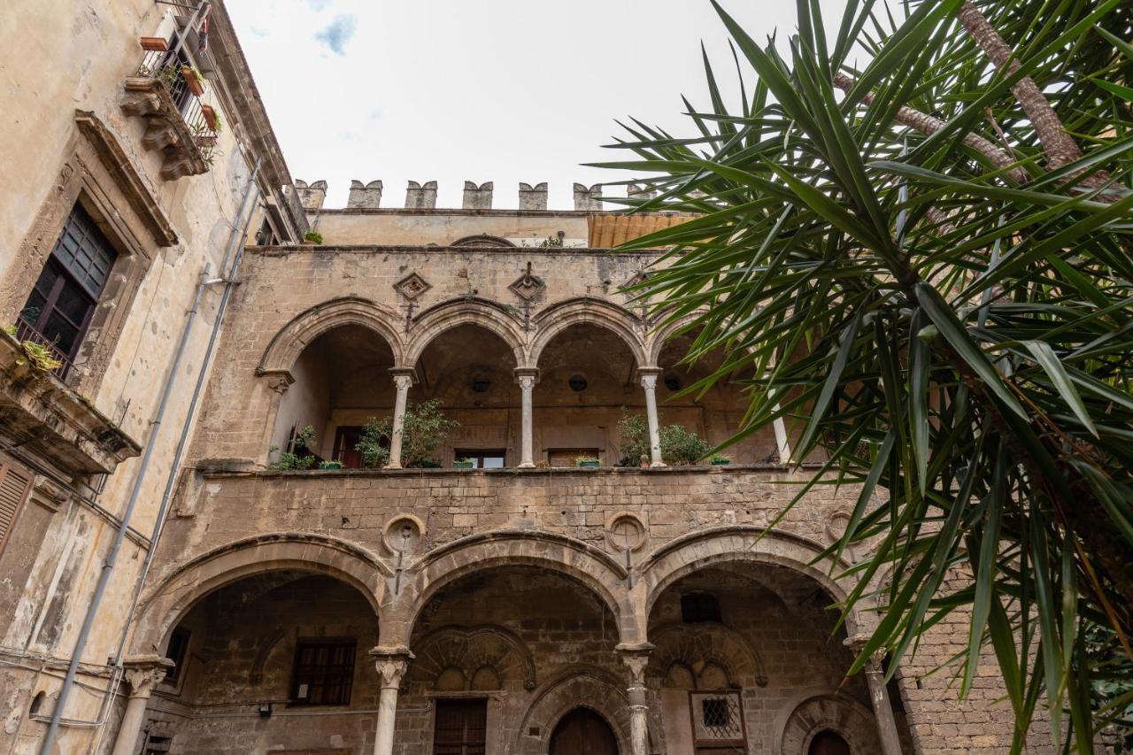 Apartment Ajutamicristo Domus By Domusicily