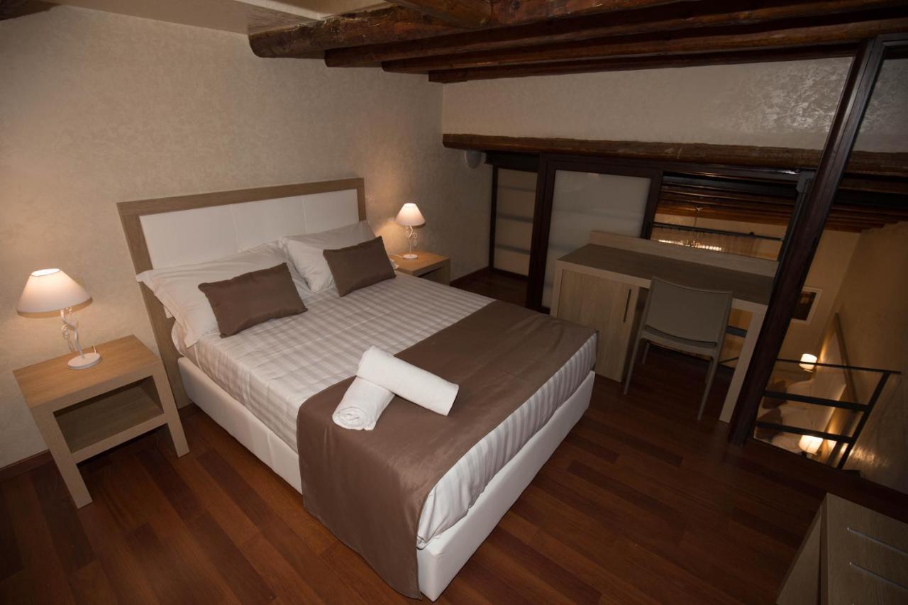La Serenissima Bed & Breakfast Palermo