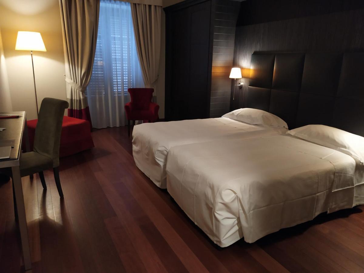 Hotel Porta Felice & 4*