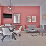 Liberta Central Suites