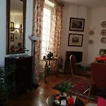 Adele Apartment