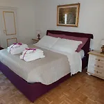 Le Rose Di Nonna Maria, Appartamento Di Lusso In Centro Citta