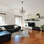 Iflat Casa Teso Con Terrazza Sui Tetti