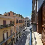 Iflat Casa Teso Con Terrazza Sui Tetti