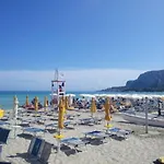 Albegia Holiday