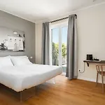 Attico 37 - Comfort Room Con Terrazza Privata