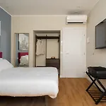 Attico 37 - Comfort Room Con Terrazza Privata