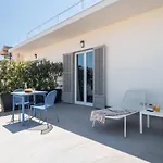Attico 37 - Comfort Room Con Terrazza Privata