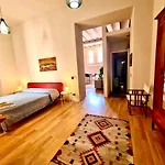 Lancia Di Brolo Apartment