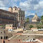 L\'Erba Dei Sovrani