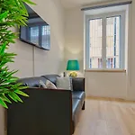 Costantino 11 Central Welcoming Apt X4