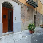 Casa Di Molly Cozy Apartment Near Via Roma