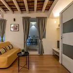 Casa Abbanniata A Ballaro\'