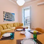 Kmc Suites - Yellow