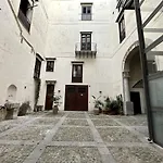 Casa Guilla_Alla Cattedrale