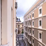 I Tri Aranci Di Piazza Politeama