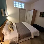 Decollati House