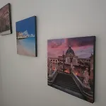 La Loggia In Centro Storico A Palermo
