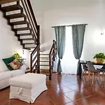 Pothos House