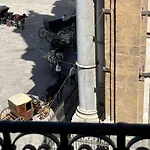 Fraleporte Vintage Apartment