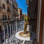 Four Luxury Apartment