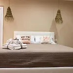 Daria\'S Home Apartment Rooms