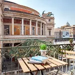 The House Politeama Palermo Historic Center