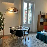 Victoria\'S Apartment