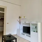 Urban Poet Retreat - Casa Di Vincenzo E Andrea 2
