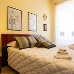 Hola Cathedral House