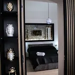 Capo House