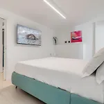 Piazza Indipendenza Loft & Rooms