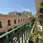 Valguarnera Suites & Apartments