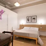 Villareale47 Luxury Suites & Rooms
