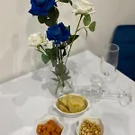 Di Fronte Zisa