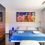 Luxury Suite 2 Min Dal Politeama
