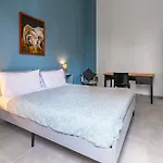Panurban Central Apartments