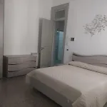 Guest House Lamphotel Militello