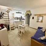 Casetta Poli- Appartamento Con Terrazza - Centro Storico