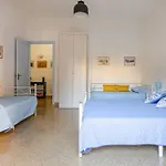 Al Qanat Di Notarbartolo