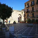 Albergheria House Apartment In The Old Town