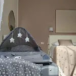 D\'Amelio Sweet Home