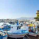 La Barca Sul Mare