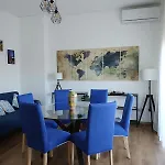 Residenza Dei Poeti - Roomy And Modern Flat