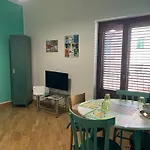 Glicine House