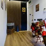 Lm Industrial Apartment & Suite