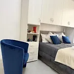 Tra I Vicoli Del Capo