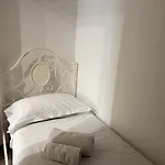 Maqueda Home