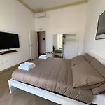 Balhouse - Your Stay In Palermo