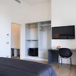 Harbour Front - Luxury Rooms